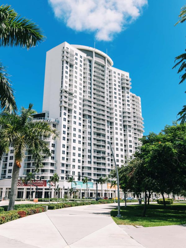 CIRC-Residences-Hollywood